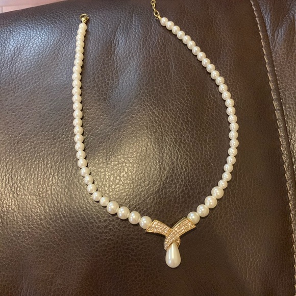 Vintage faux pearl necklace - Picture 4 of 10